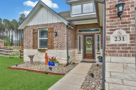 231 Road 6613 Dayton TX 77535