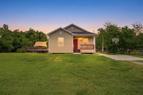 188 County Road 480 Dayton TX 77535