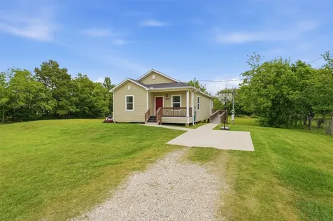 188 County Road 480 Dayton TX 77535