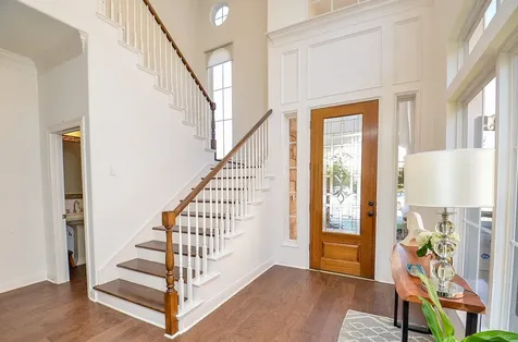 2826 Tudor Manor Houston TX 77082