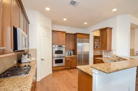 2826 Tudor Manor Houston TX 77082