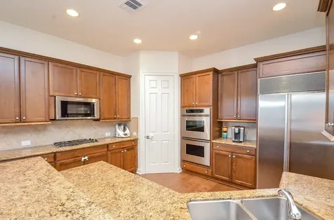2826 Tudor Manor Houston TX 77082