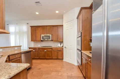 2826 Tudor Manor Houston TX 77082
