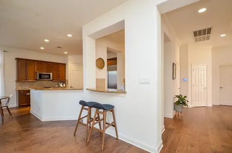 2826 Tudor Manor Houston TX 77082