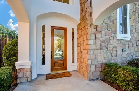 2826 Tudor Manor Houston TX 77082