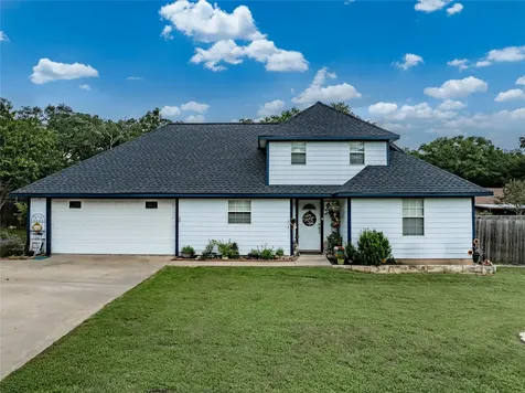 234 Park Drive La Grange TX 78945