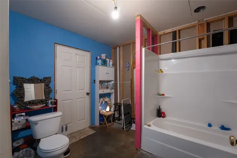 234 Park Drive La Grange TX 78945