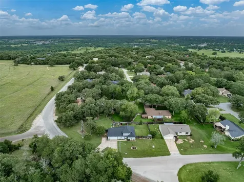 234 Park Drive La Grange TX 78945