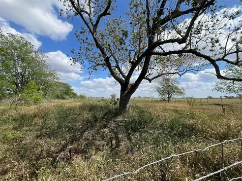 2748 County Road 456 El Campo TX 77437