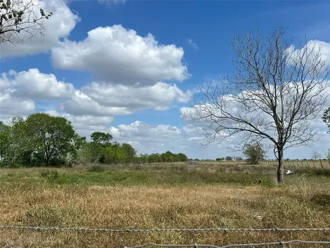 2748 County Road 456 El Campo TX 77437