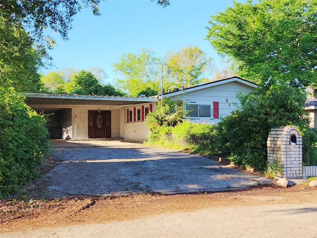 512 Camellia Avenue Orange TX 77630
