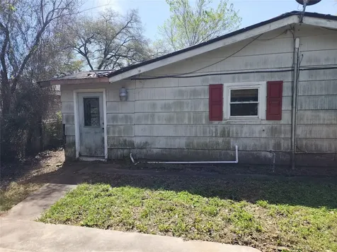 512 Camellia Avenue Orange TX 77630