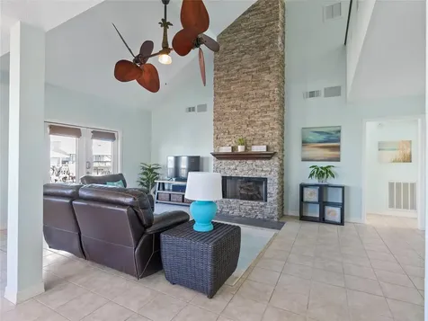 1318 Hawaii Drive Tiki Island TX 77554