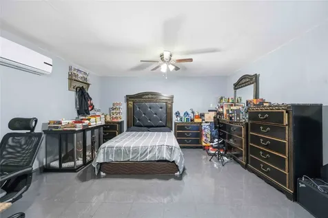 1409 Morris Street Houston TX 77009