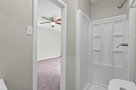 1004 S 2nd Street La Porte TX 77571