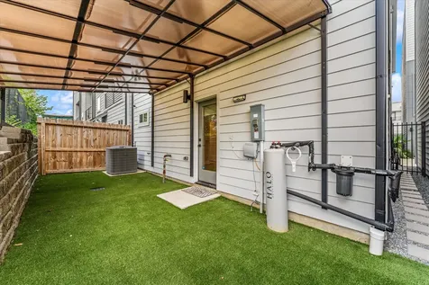 2840 Cline Street Houston TX 77020