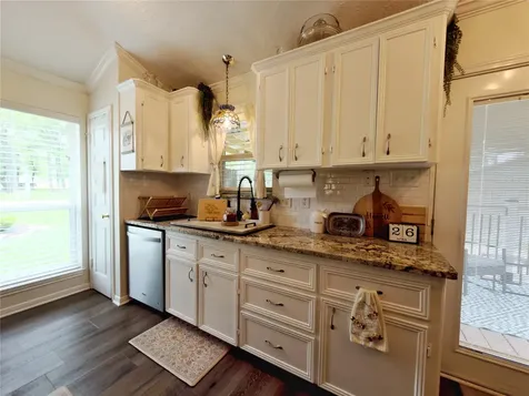 218 Holly Lane Woodbranch TX 77357
