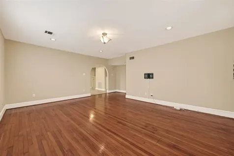 1807 Crocker Street A Houston TX 77006