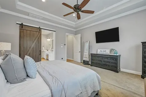 1821 Avery Lane Friendswood TX 77546