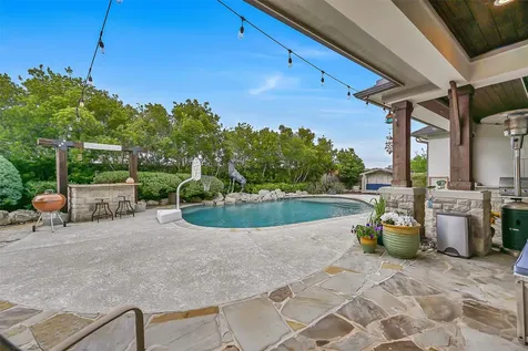 1821 Avery Lane Friendswood TX 77546