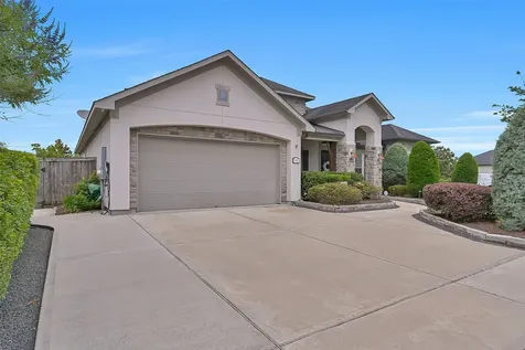 1821 Avery Lane Friendswood TX 77546