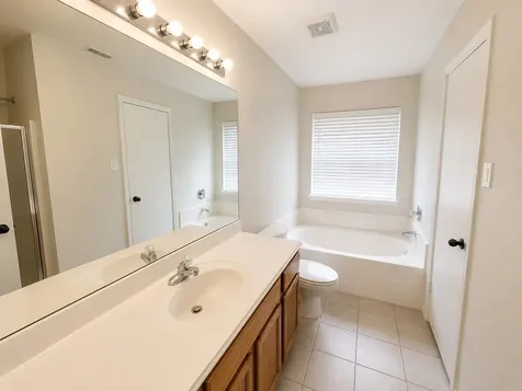 16202 Broadglen Court Houston TX 77082