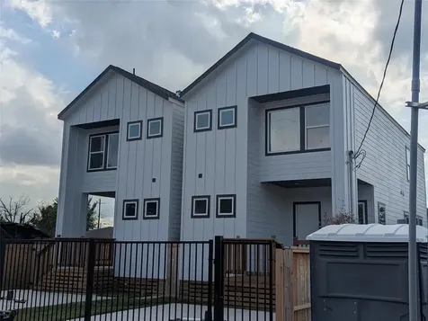 3222 Florida Street Houston TX 77026