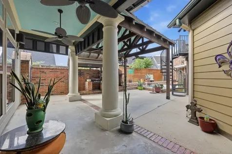 1831 Silkwood Circle Port Neches TX 77651