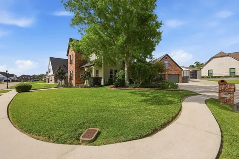 1831 Silkwood Circle Port Neches TX 77651