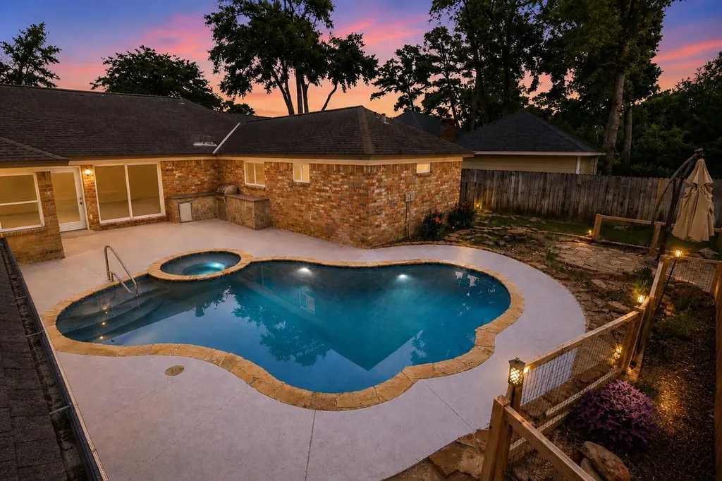15215 Parkville Drive Houston TX 77068