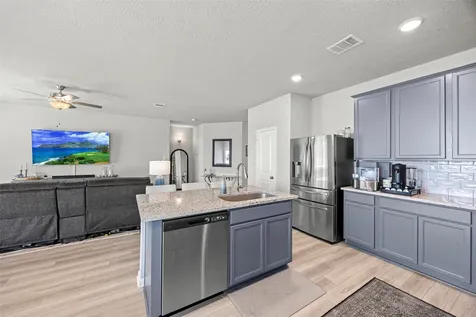 383 Shoreview Drive Conroe TX 77303