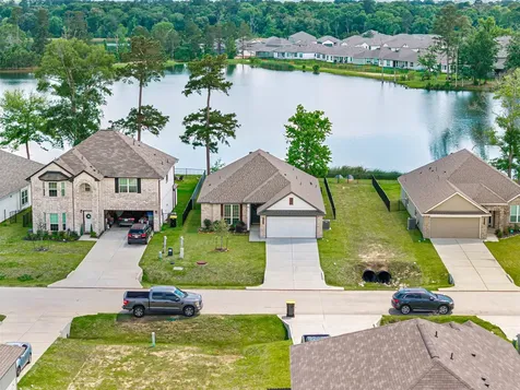 383 Shoreview Drive Conroe TX 77303