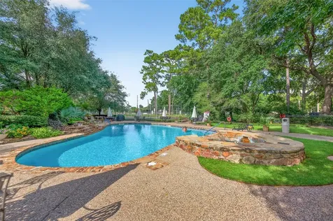 14655 Champion Forest Drive 502 Houston TX 77069
