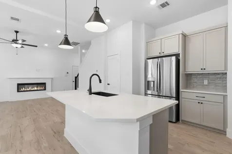 2815 Brandon Bluff Bend Fulshear TX 77441