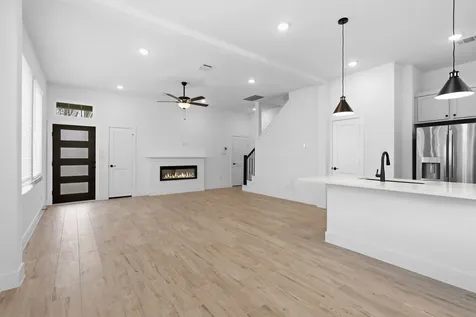 2815 Brandon Bluff Bend Fulshear TX 77441