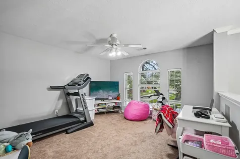 10900 Sycamore Drive N La Porte TX 77571