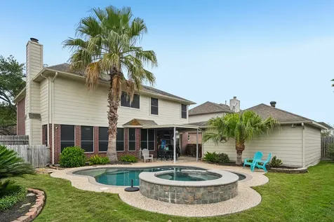 10900 Sycamore Drive N La Porte TX 77571