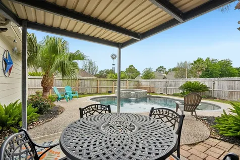 10900 Sycamore Drive N La Porte TX 77571