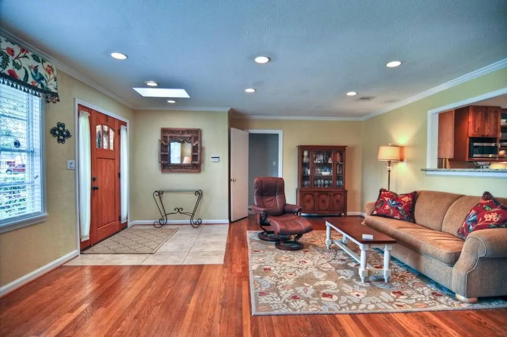 9629 Maribelle Way Houston TX 77055