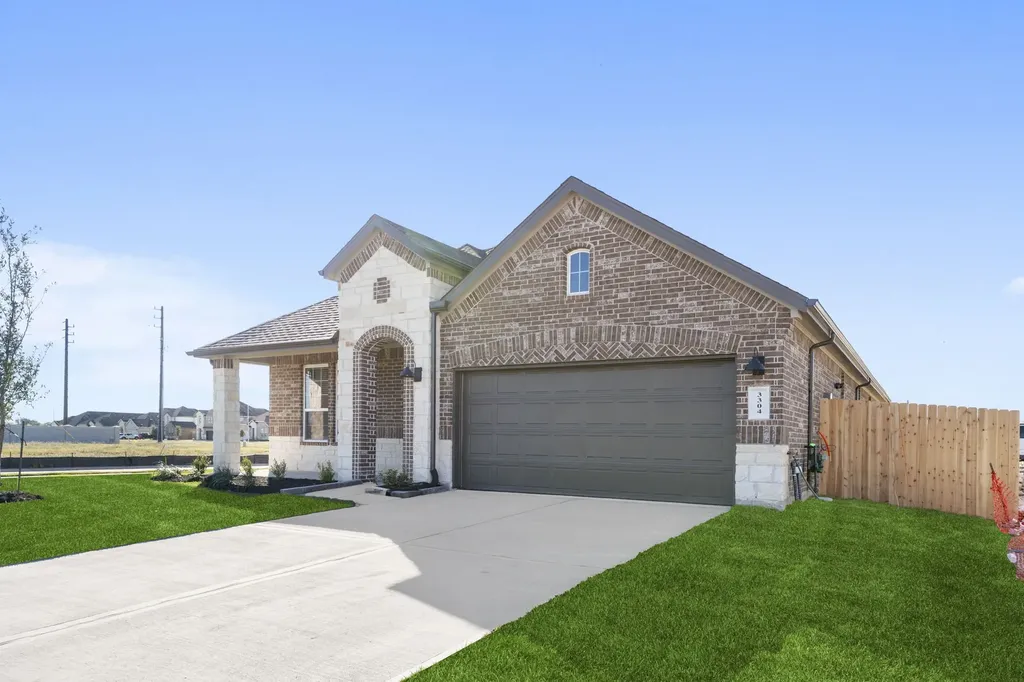 3307 Concorde Heights Drive Pearland TX 77581