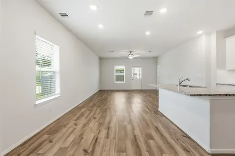 8380 Bristlecone Magnolia TX 77354