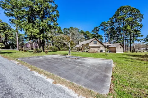 191 Timber Bay Drive Trinity TX 75862