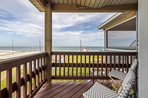 601 Wave Court Surfside Beach TX 77541
