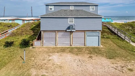 601 Wave Court Surfside Beach TX 77541