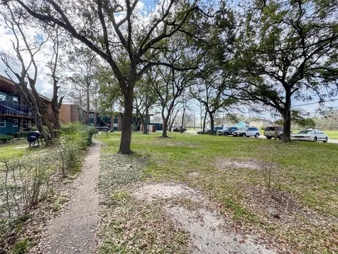 411 Avenue A 1 La Marque TX 77568