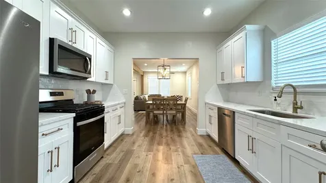 3414 Ursuline Galveston TX 77550