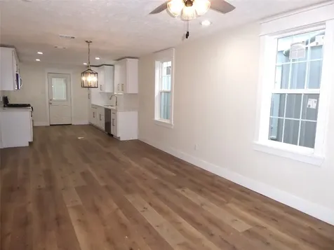 3414 Ursuline Galveston TX 77550