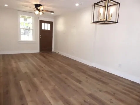 3414 Ursuline Galveston TX 77550