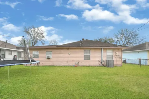 12337 Kayla Lane Galena Park TX 77015