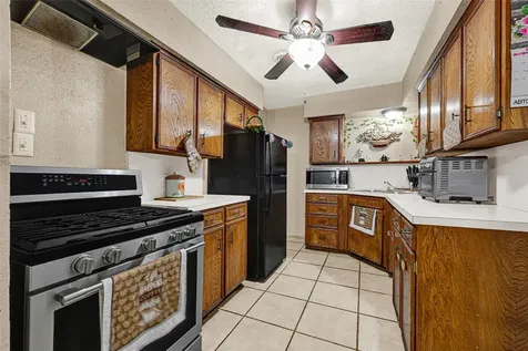 12337 Kayla Lane Galena Park TX 77015